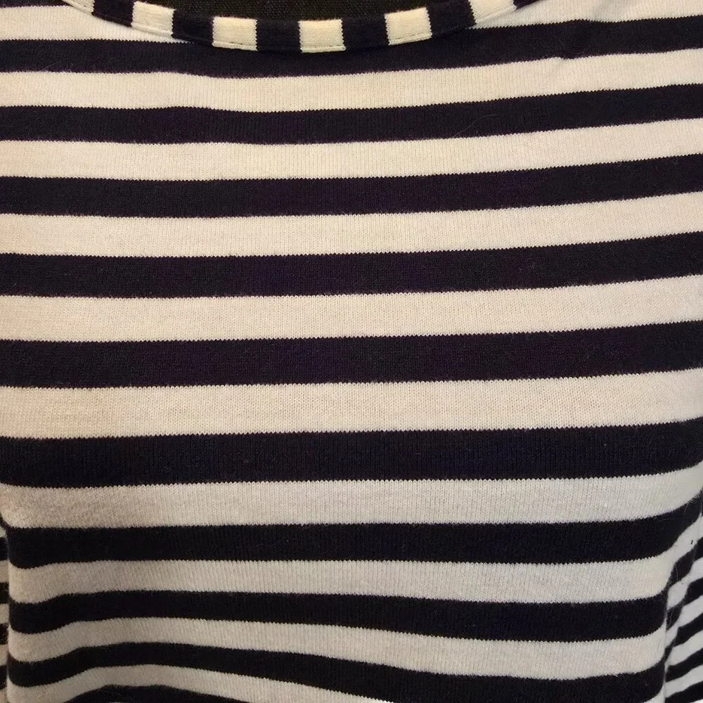 NWT Vineyard Vines Long-Sleeve Stripe Knit Dress Deep Bay S - Picture 8 of 9